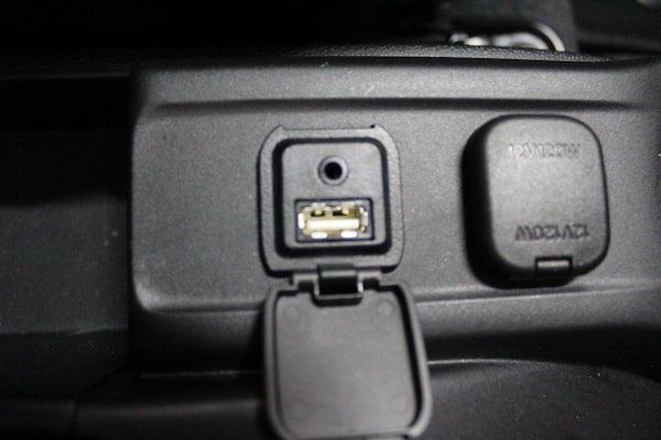 Used Mazda Mazda2 2015 for sale - 74498360: Photo 27