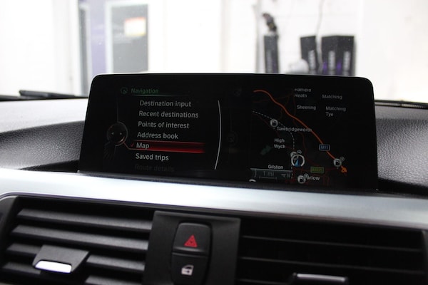 Used BMW 3 Series 2016 for sale - 74701239: Photo 32
