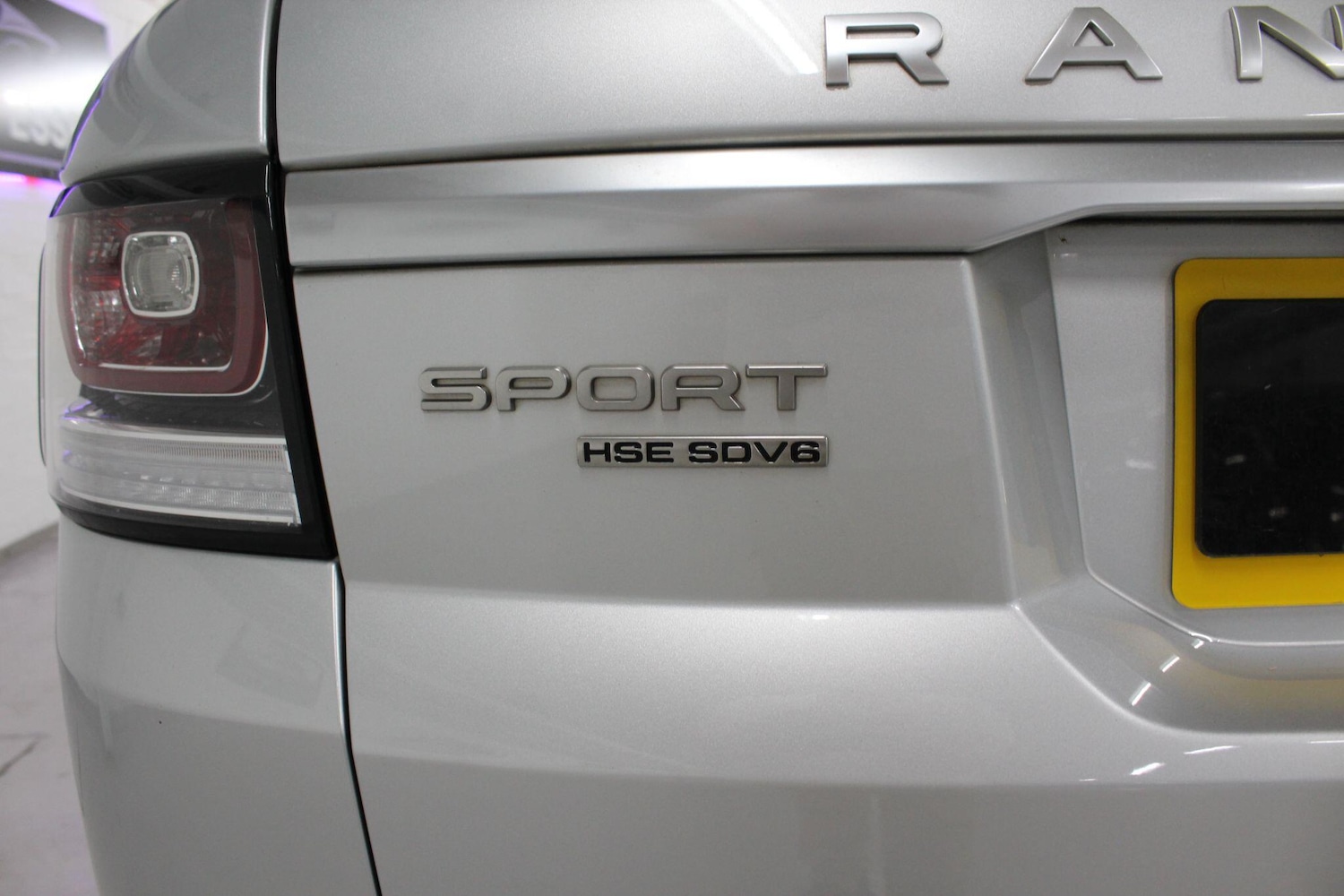 Used Land Rover Range Rover Sport 2016 for sale - 75268738: Photo 40