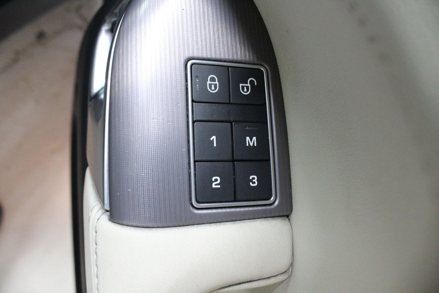 Used Land Rover Range Rover Sport 2016 for sale - 75268738: Photo 44