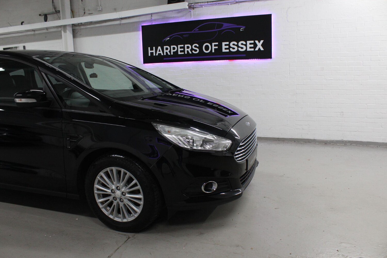 Used Ford S-Max 2015 for sale - 75539780: Photo 13