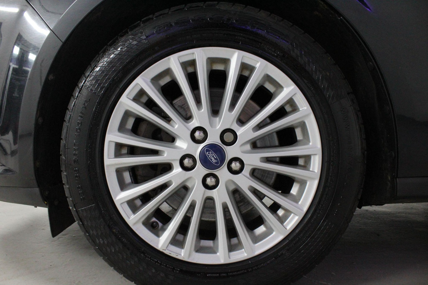 Used Ford S-Max 2015 for sale - 75539780: Photo 14