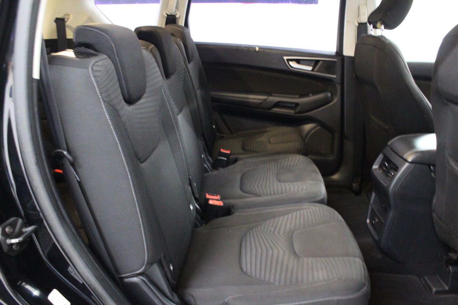 Used Ford S-Max 2015 for sale - 75539780: Photo 26