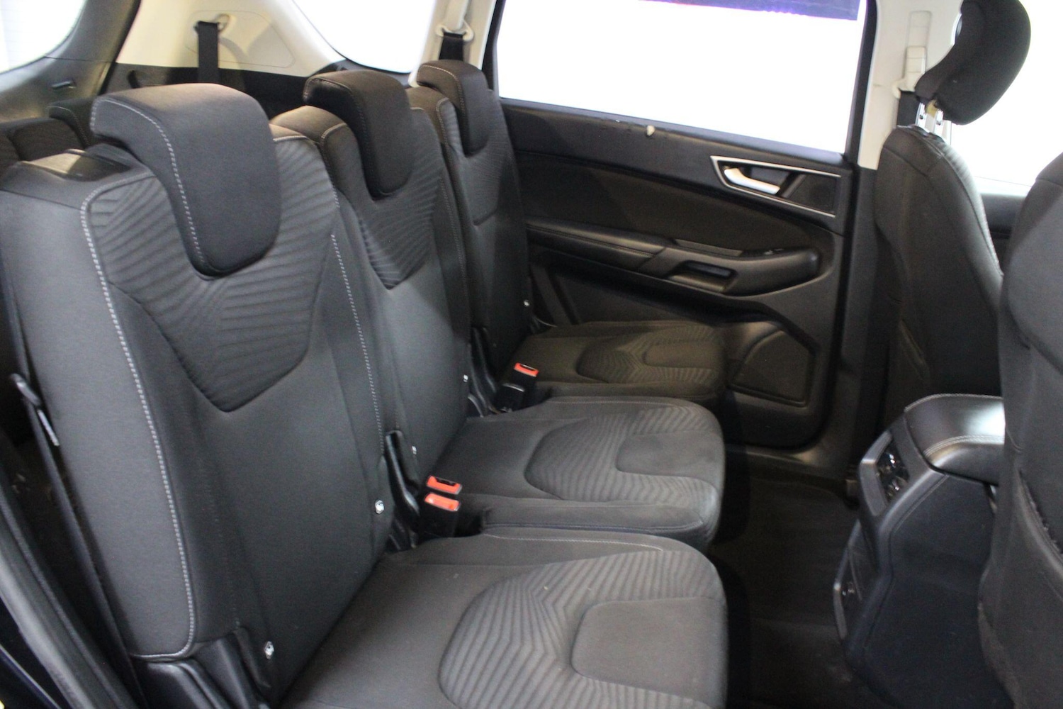 Used Ford S-Max 2015 for sale - 75539780: Photo 27