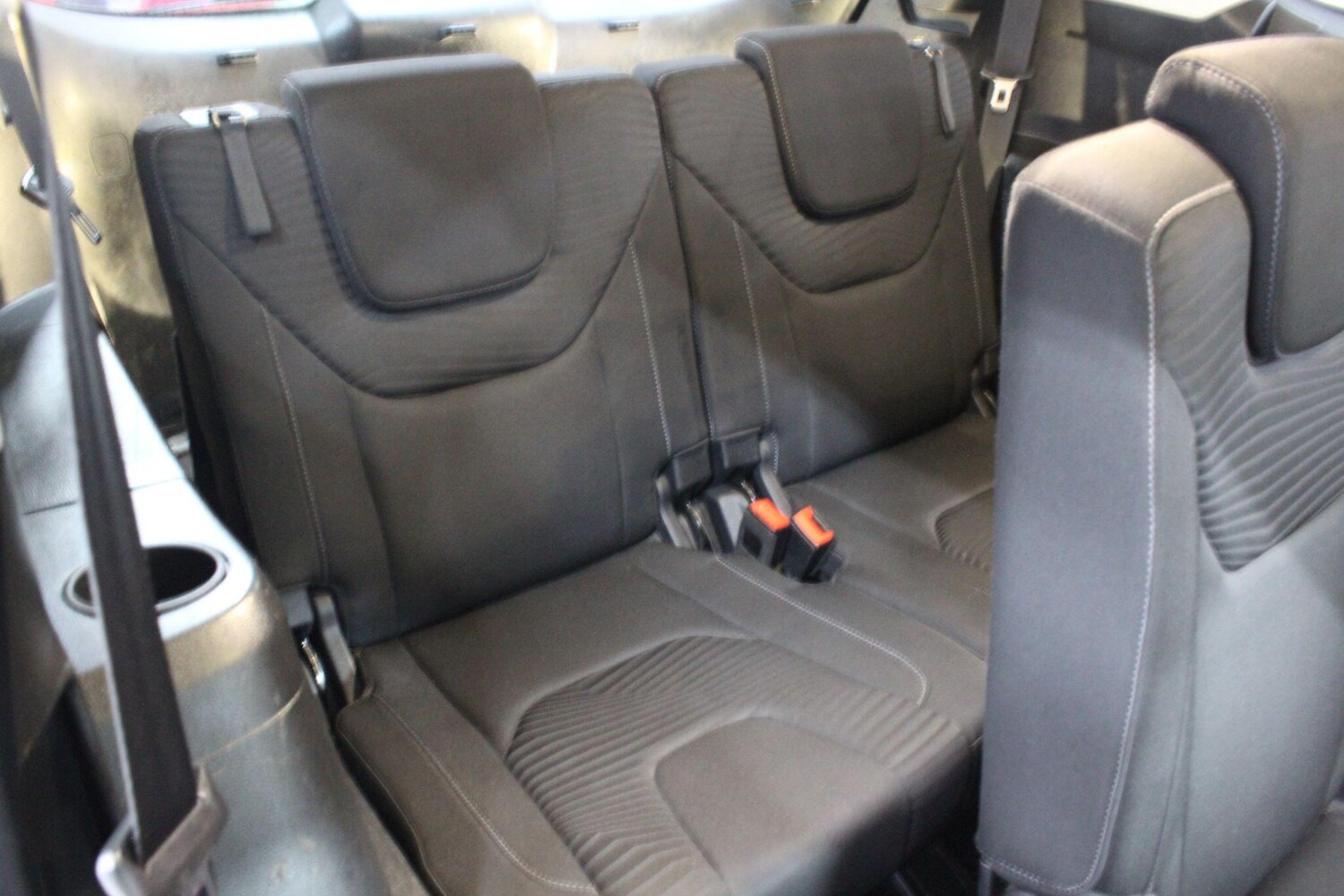 Used Ford S-Max 2015 for sale - 75539780: Photo 29