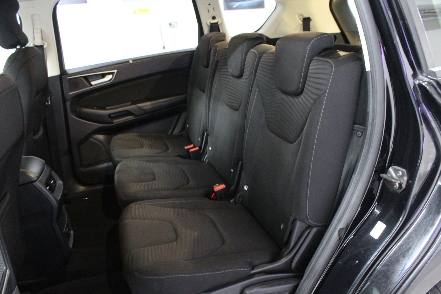 Used Ford S-Max 2015 for sale - 75539780: Photo 31