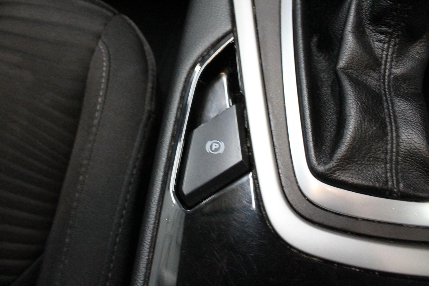 Used Ford S-Max 2015 for sale - 75539780: Photo 40