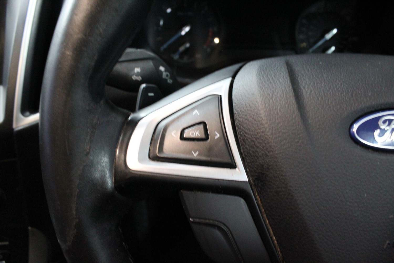 Used Ford S-Max 2015 for sale - 75539780: Photo 41