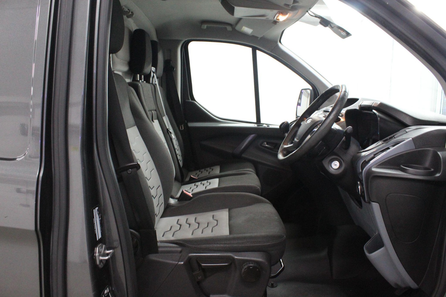 Used Ford Transit Custom 2016 for sale - 76952769: Photo 11