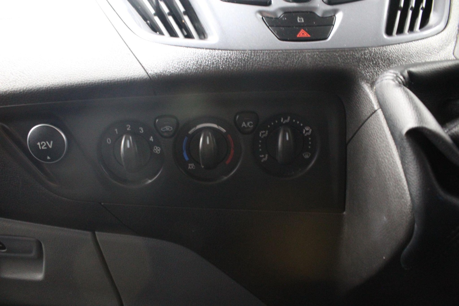 Used Ford Transit Custom 2016 for sale - 76952769: Photo 43