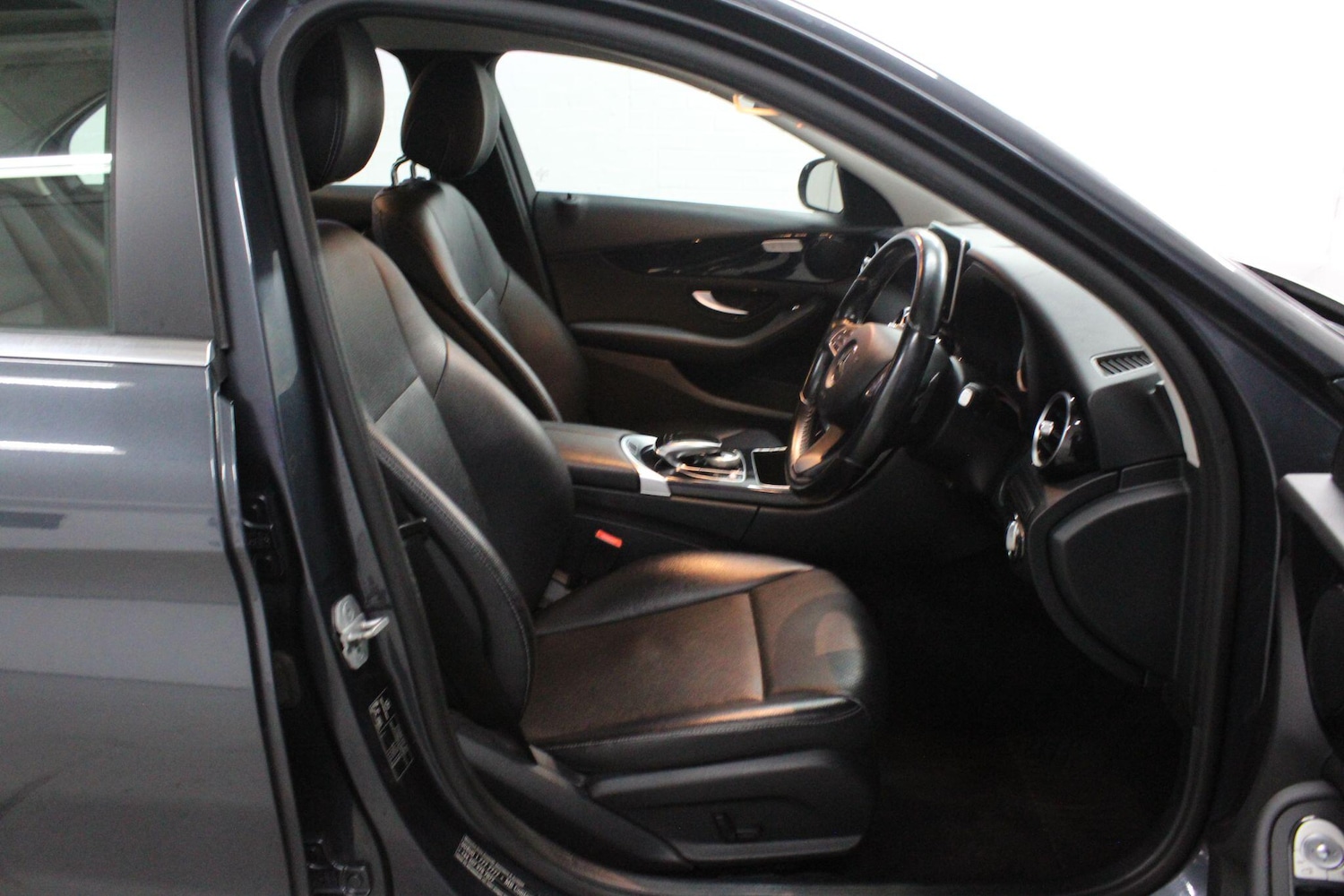 Used Mercedes-Benz C Class 2015 for sale - 77254642: Photo 11