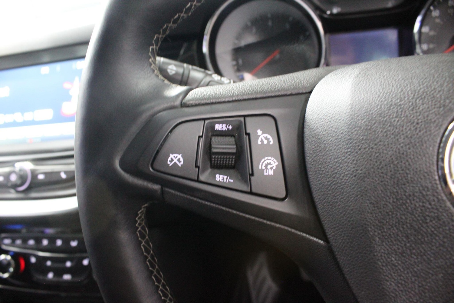 Used Vauxhall Astra 2019 for sale - 76226560: Photo 30