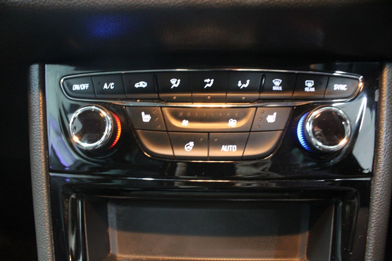 Used Vauxhall Astra 2019 for sale - 76226560: Photo 34