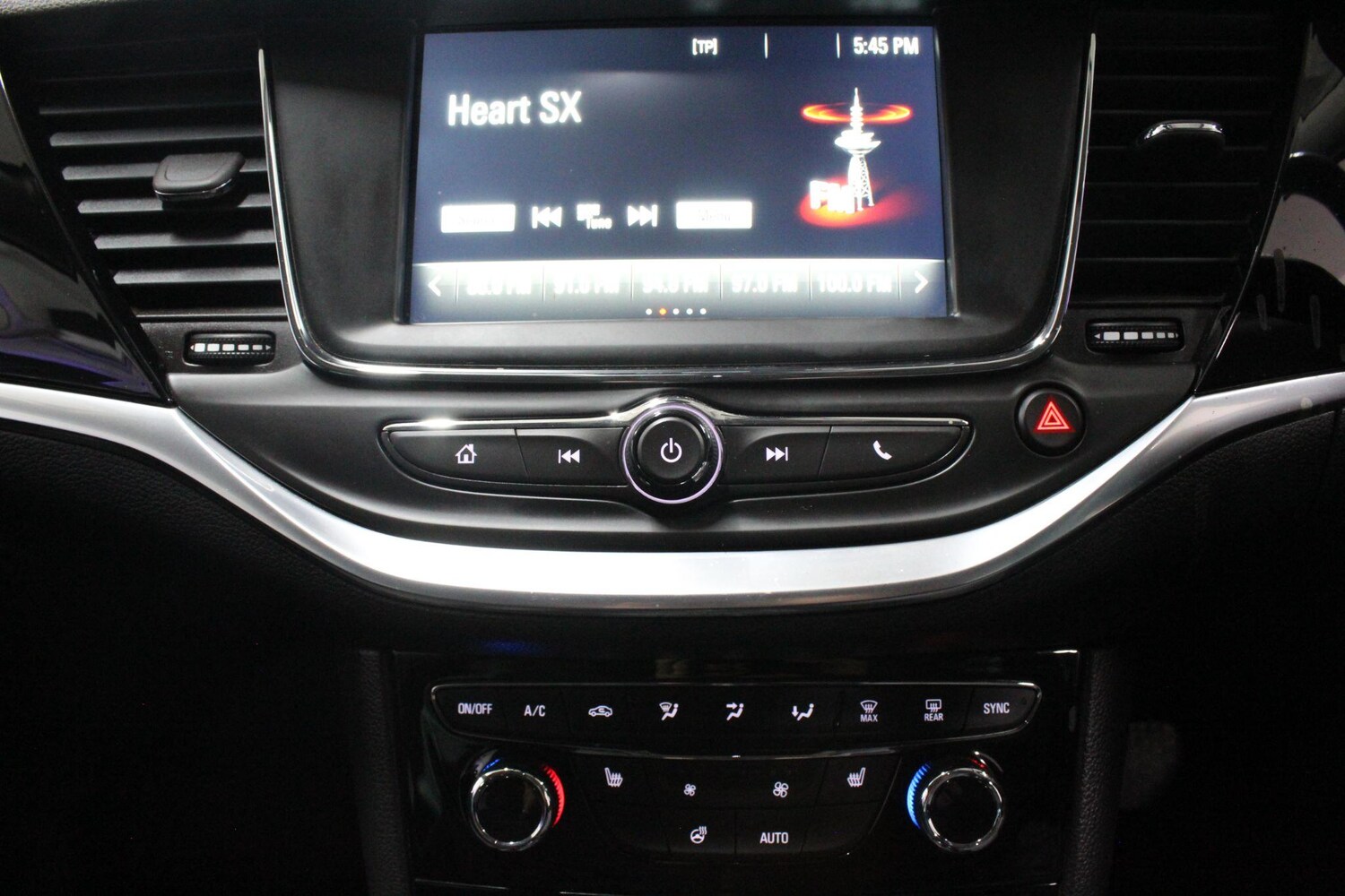 Used Vauxhall Astra 2019 for sale - 76226560: Photo 36