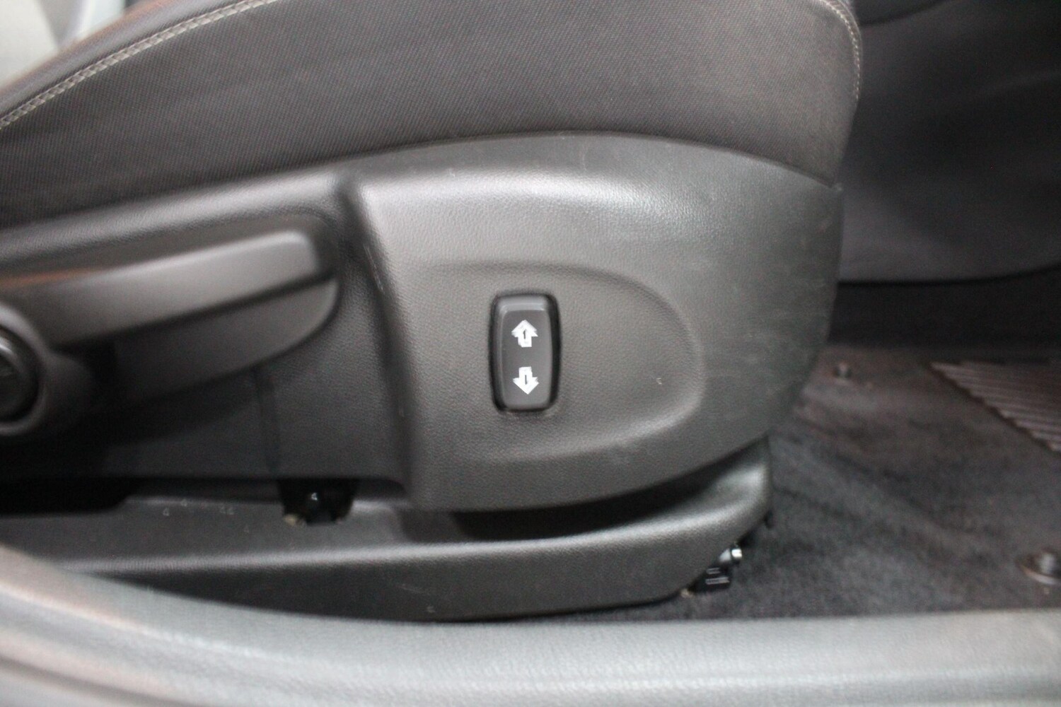 Used Vauxhall Astra 2019 for sale - 76226560: Photo 39