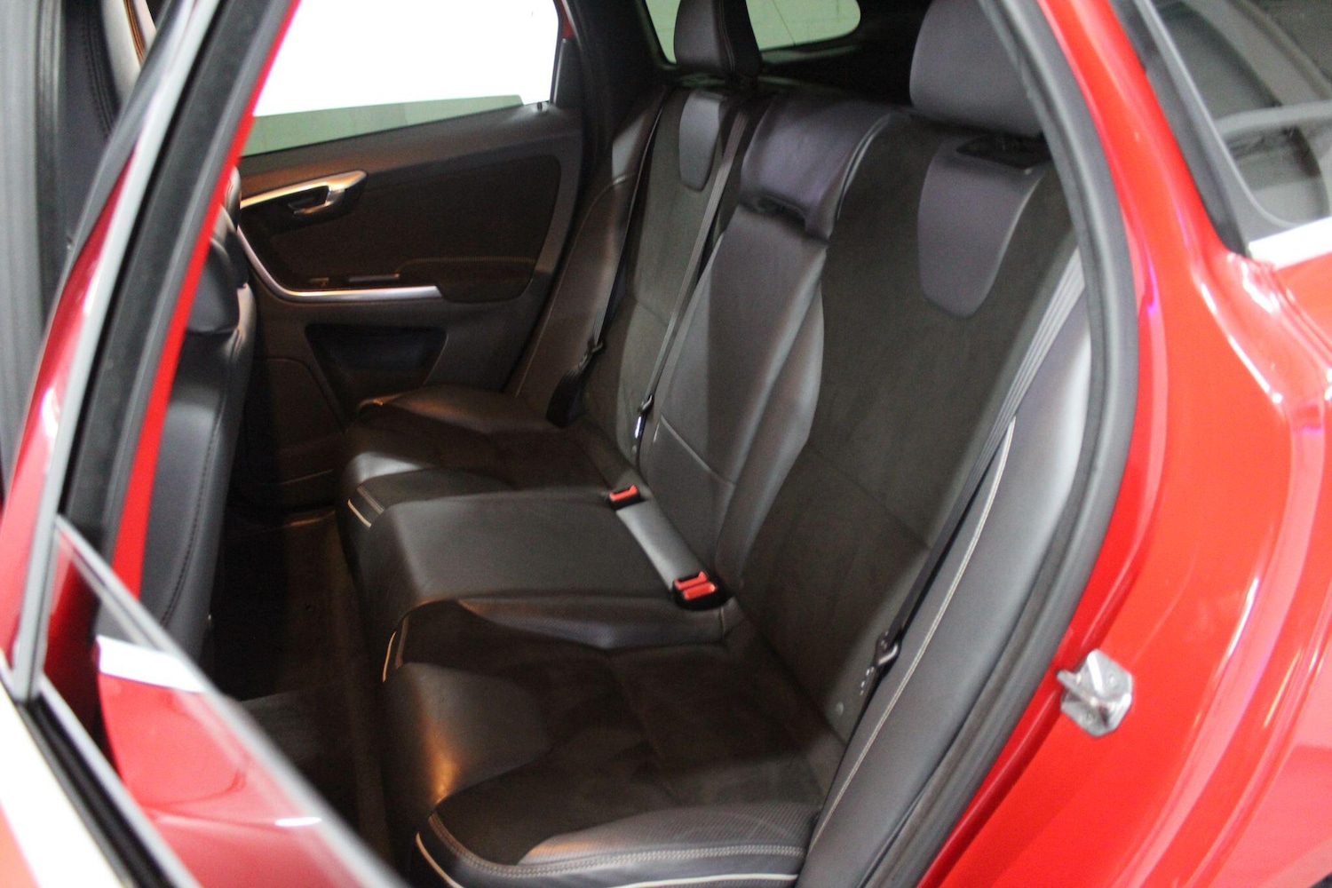 Used Volvo XC60 2016 for sale - 76887332: Photo 18