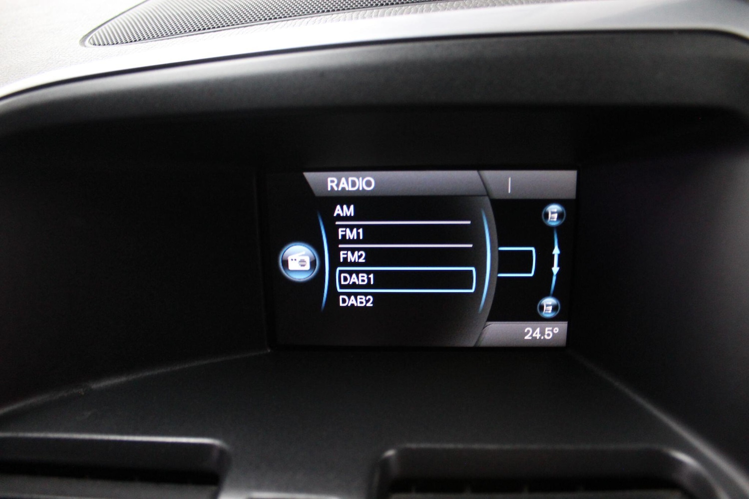 Used Volvo XC60 2016 for sale - 76887332: Photo 24