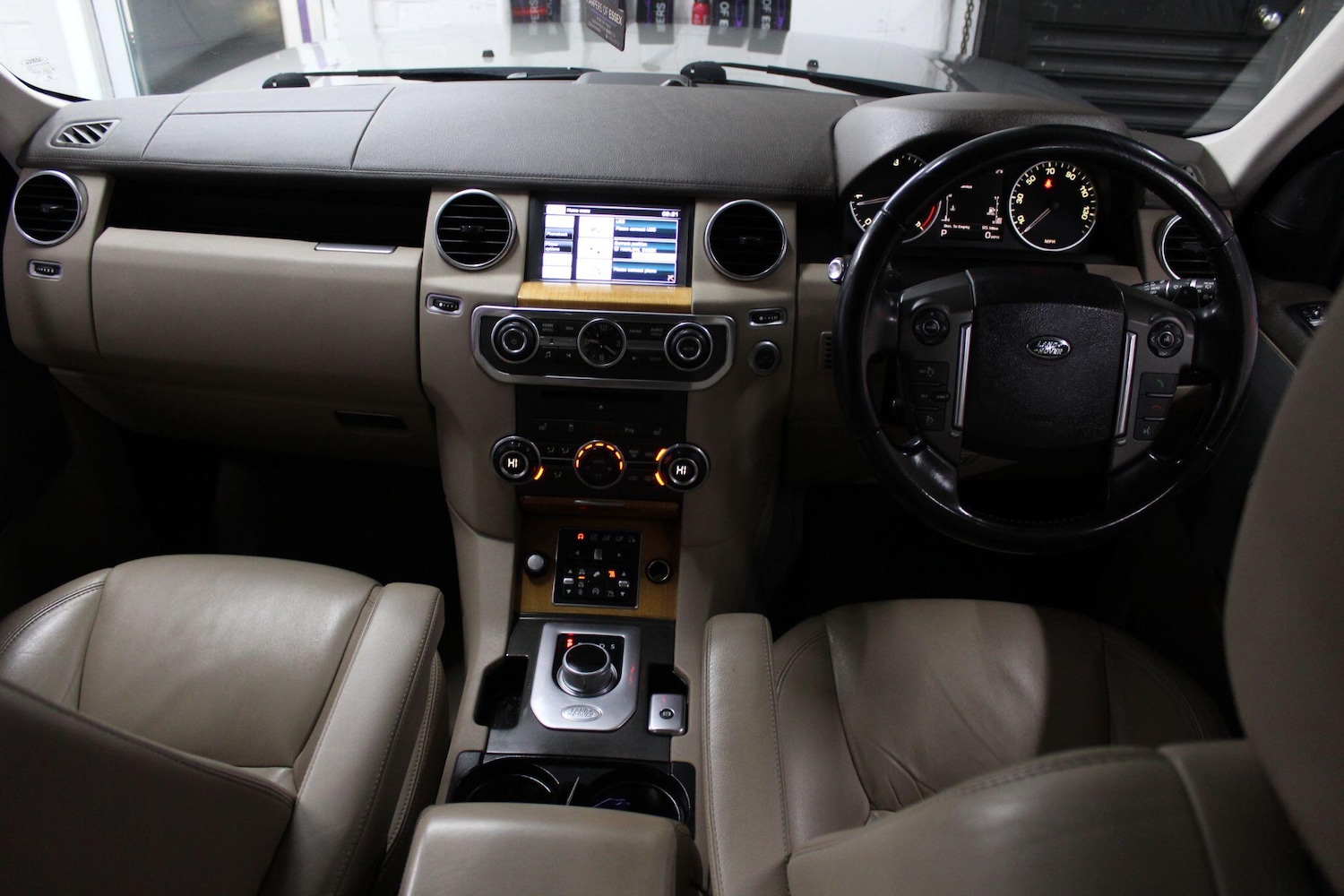 Used Land Rover Discovery 4 2014 for sale - 76976659: Photo 22