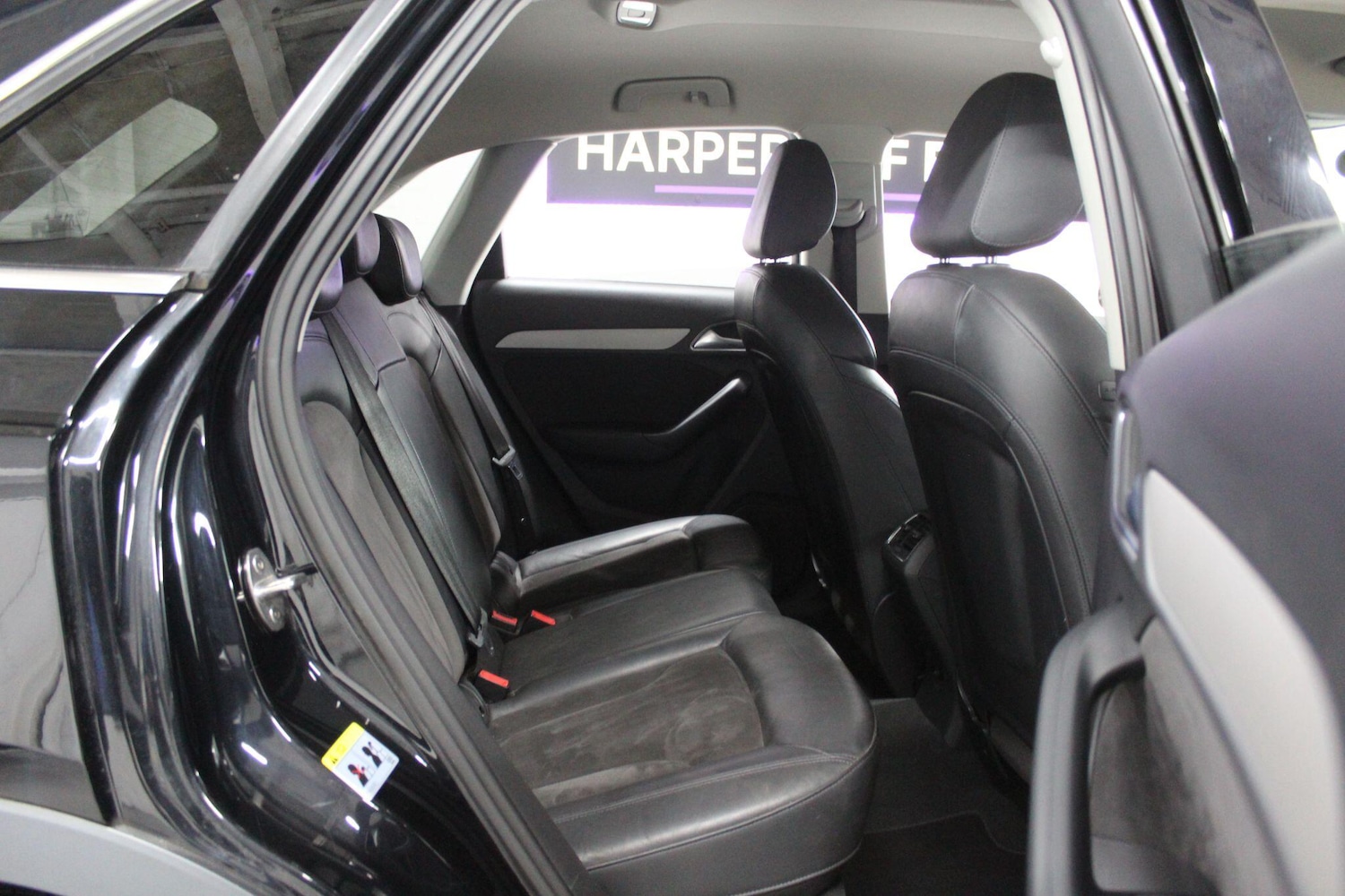 Used Audi Q3 2013 for sale - 77958264: Photo 15