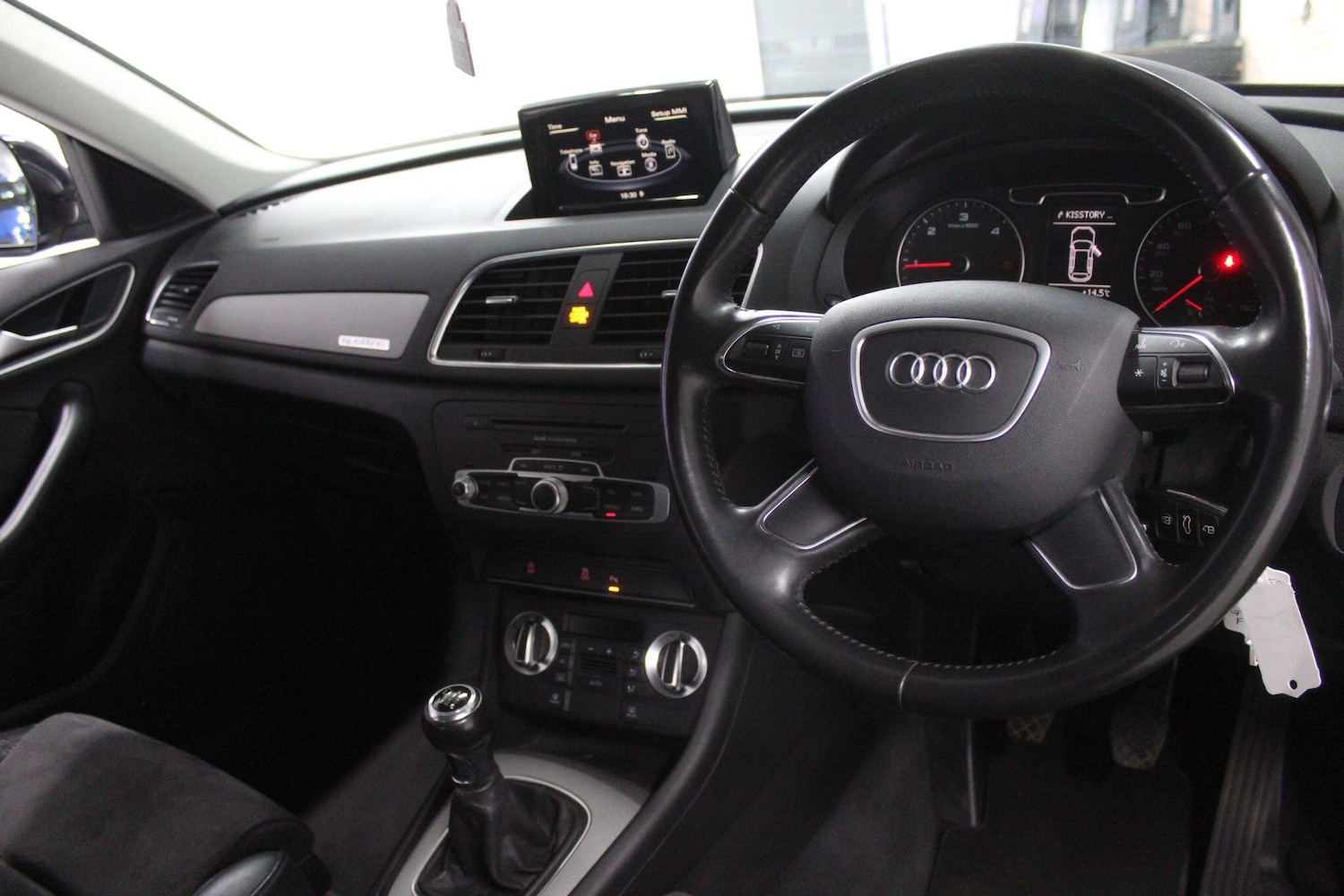 Used Audi Q3 2013 for sale - 77958264: Photo 19