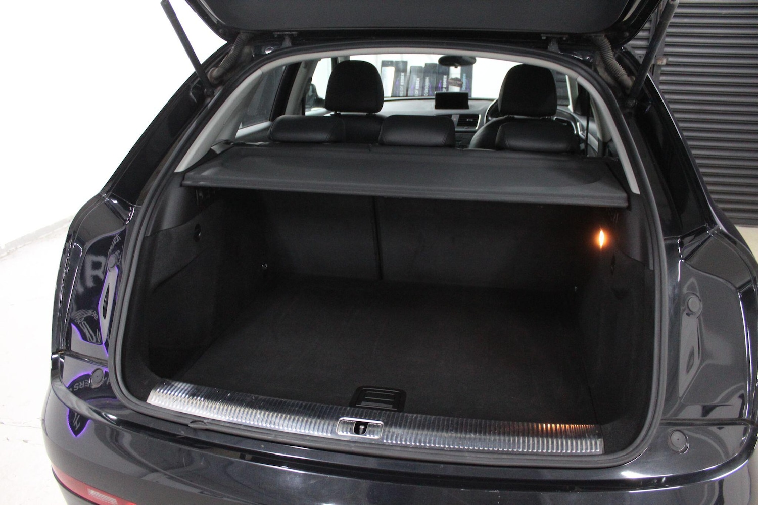 Used Audi Q3 2013 for sale - 77958264: Photo 21