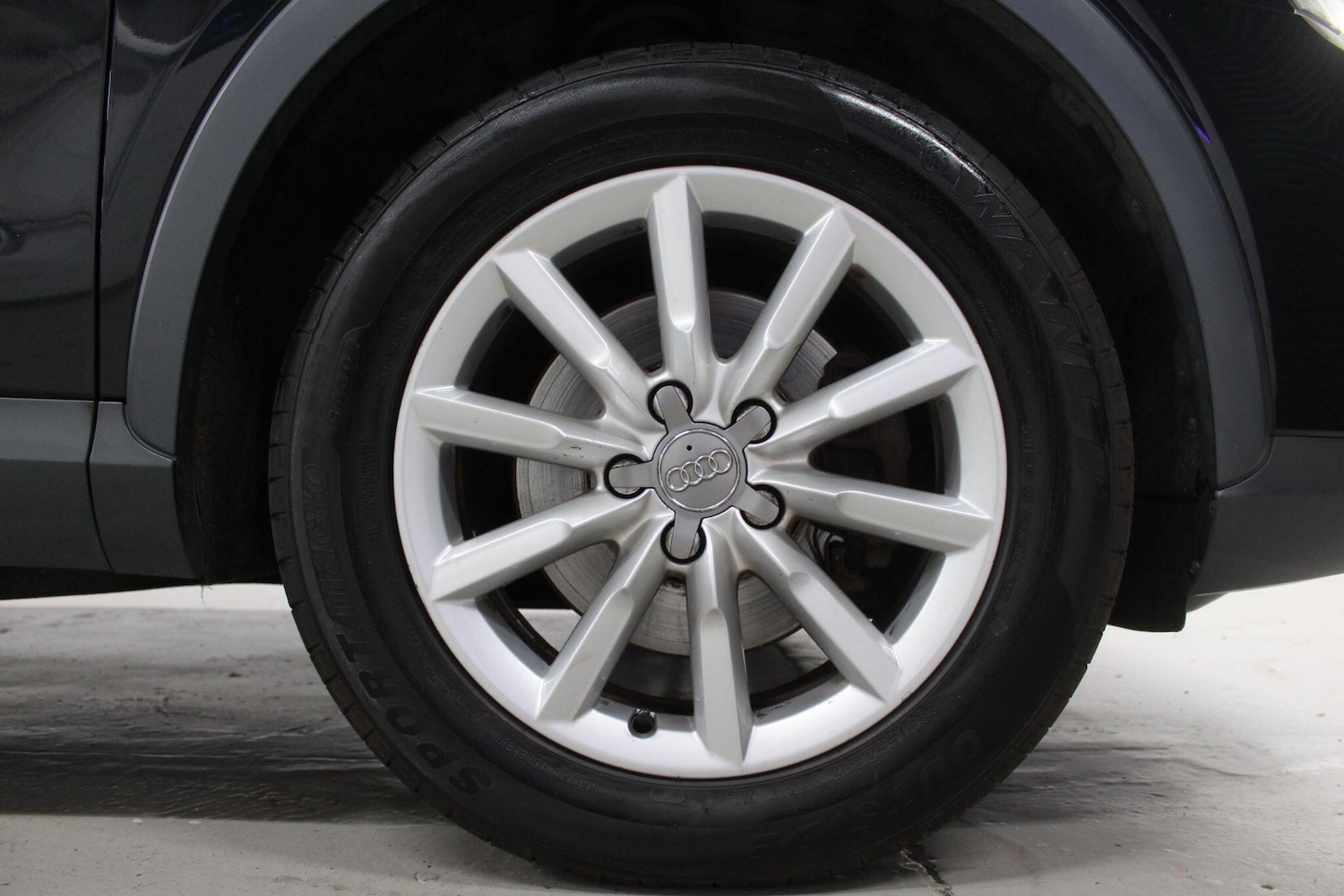 Used Audi Q3 2013 for sale - 77958264: Photo 23