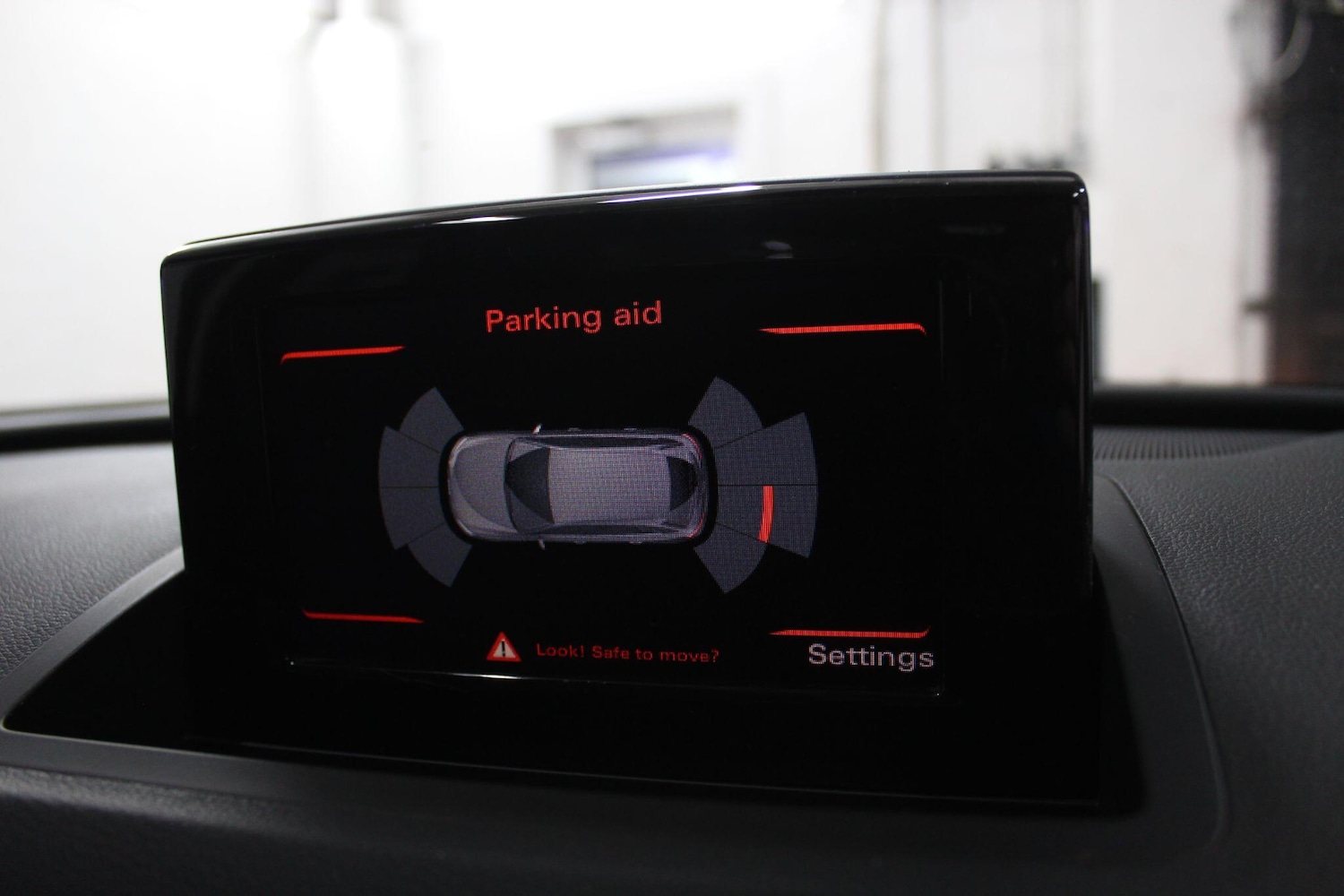 Used Audi Q3 2013 for sale - 77958264: Photo 25