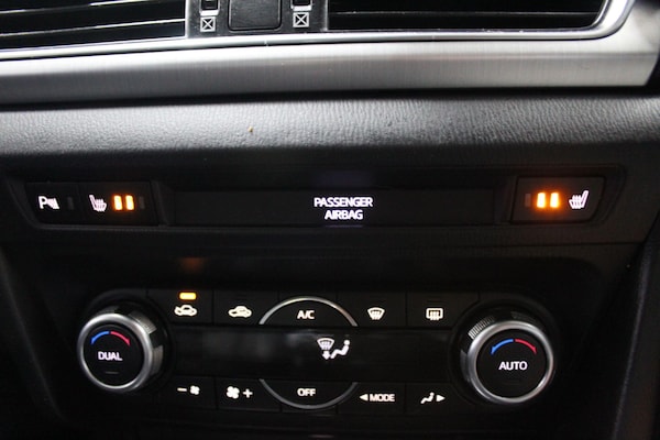 Used Mazda Mazda3 2014 for sale - 74788838: Photo 38