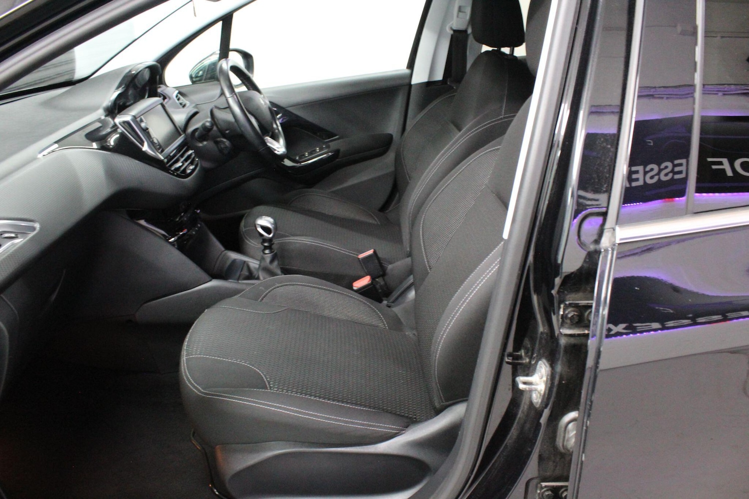 Used Peugeot 208 2019 for sale - 76138427: Photo 30