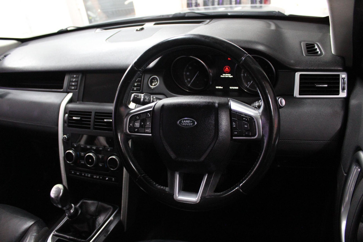 Used Land Rover Discovery Sport 2017 for sale - 76865854: Photo 24