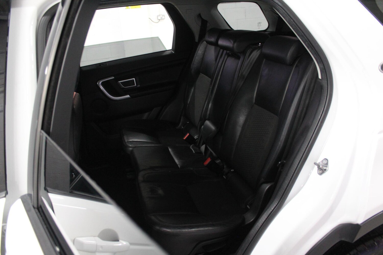 Used Land Rover Discovery Sport 2017 for sale - 76865854: Photo 29