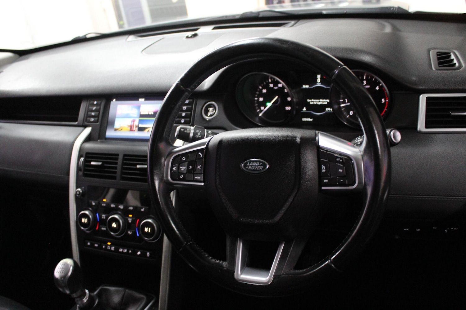 Used Land Rover Discovery Sport 2017 for sale - 76865854: Photo 33