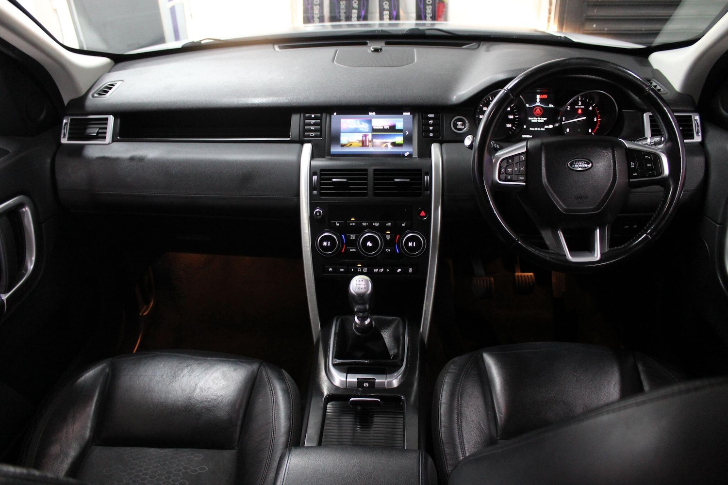 Used Land Rover Discovery Sport 2017 for sale - 76865854: Photo 34