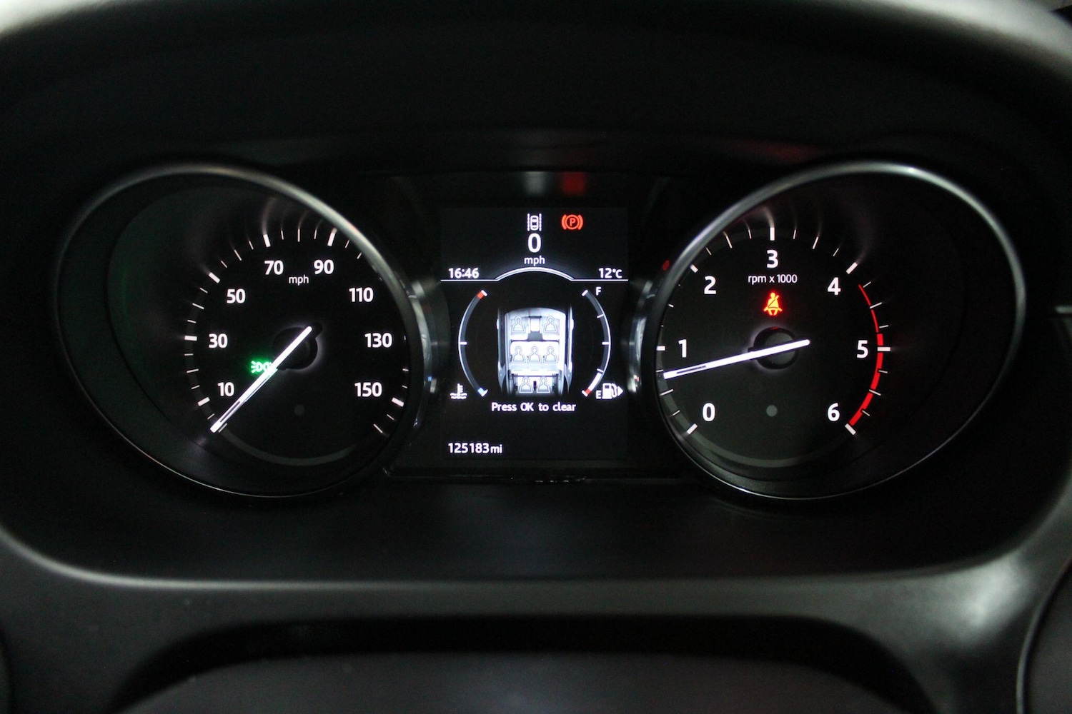 Used Land Rover Discovery Sport 2017 for sale - 76865854: Photo 35