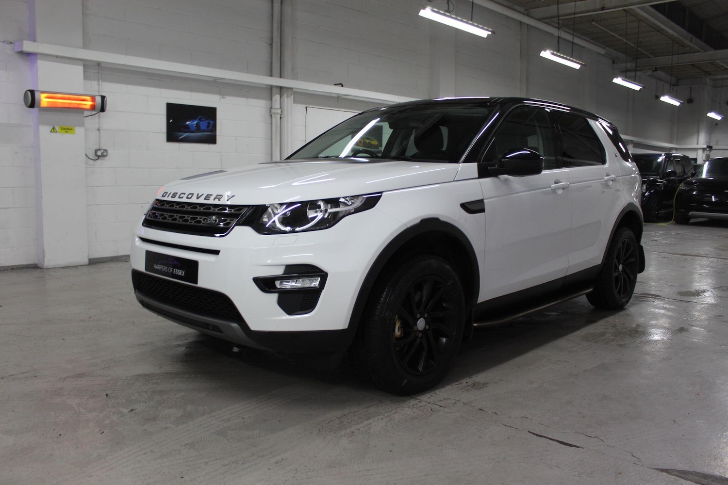 Used Land Rover Discovery Sport 2017 for sale - 76865854: Photo 4