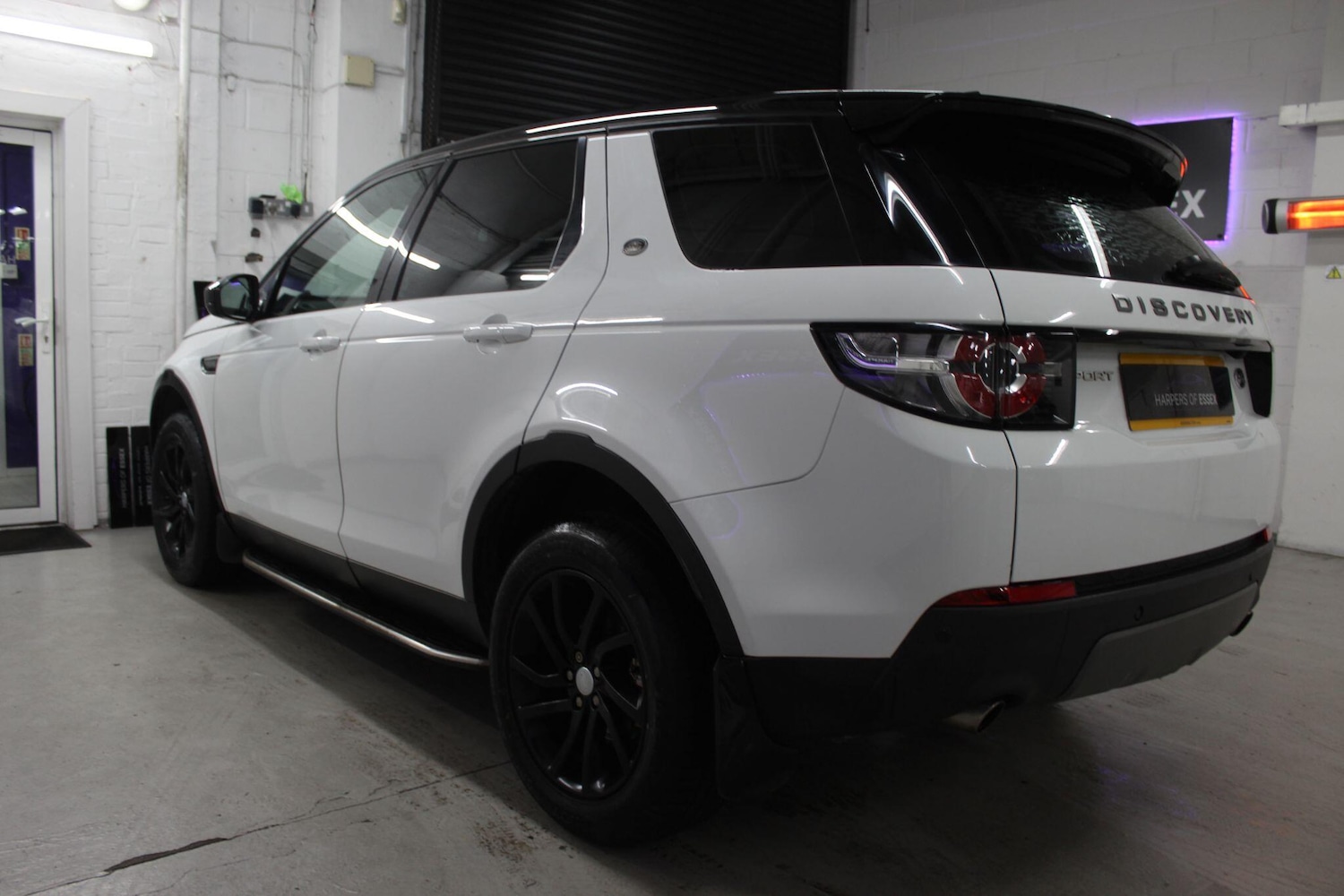 Used Land Rover Discovery Sport 2017 for sale - 76865854: Photo 7