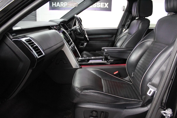 Used Land Rover Discovery 2019 for sale - 74433788: Photo 15