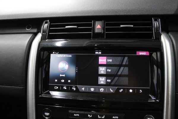 Used Land Rover Discovery 2019 for sale - 74433788: Photo 33