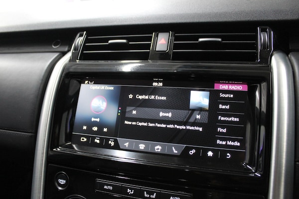 Used Land Rover Discovery 2019 for sale - 74433788: Photo 38