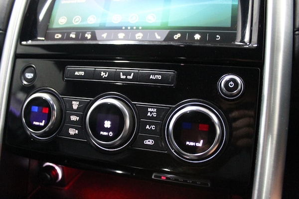 Used Land Rover Discovery 2019 for sale - 74433788: Photo 51