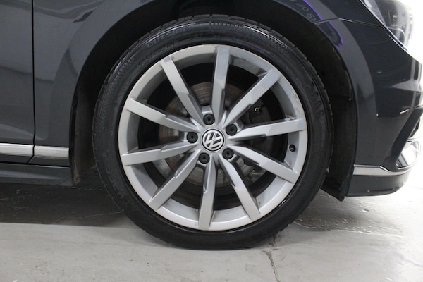 Used Volkswagen Passat 2015 for sale - 75756500: Photo 16