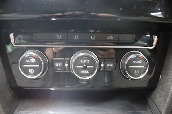 Used Volkswagen Passat 2015 for sale - 75756500: Photo 38