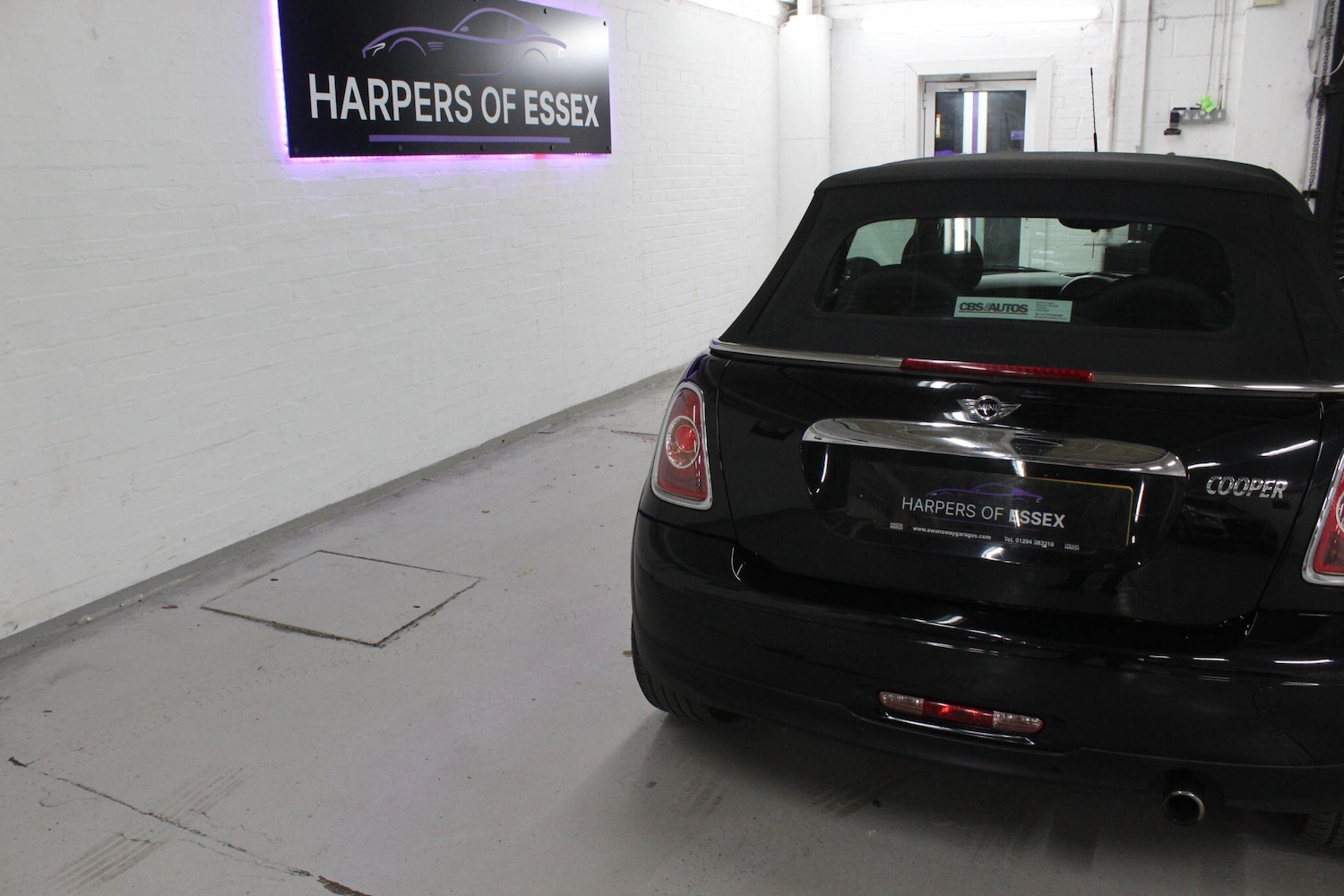 Used MINI Convertible 2014 for sale - 76059527: Photo 13