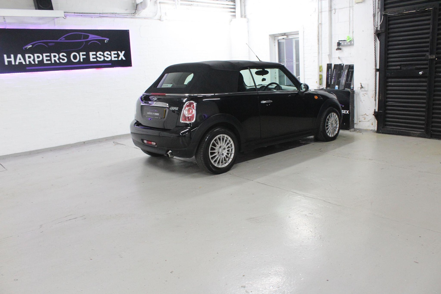 Used MINI Convertible 2014 for sale - 76059527: Photo 18