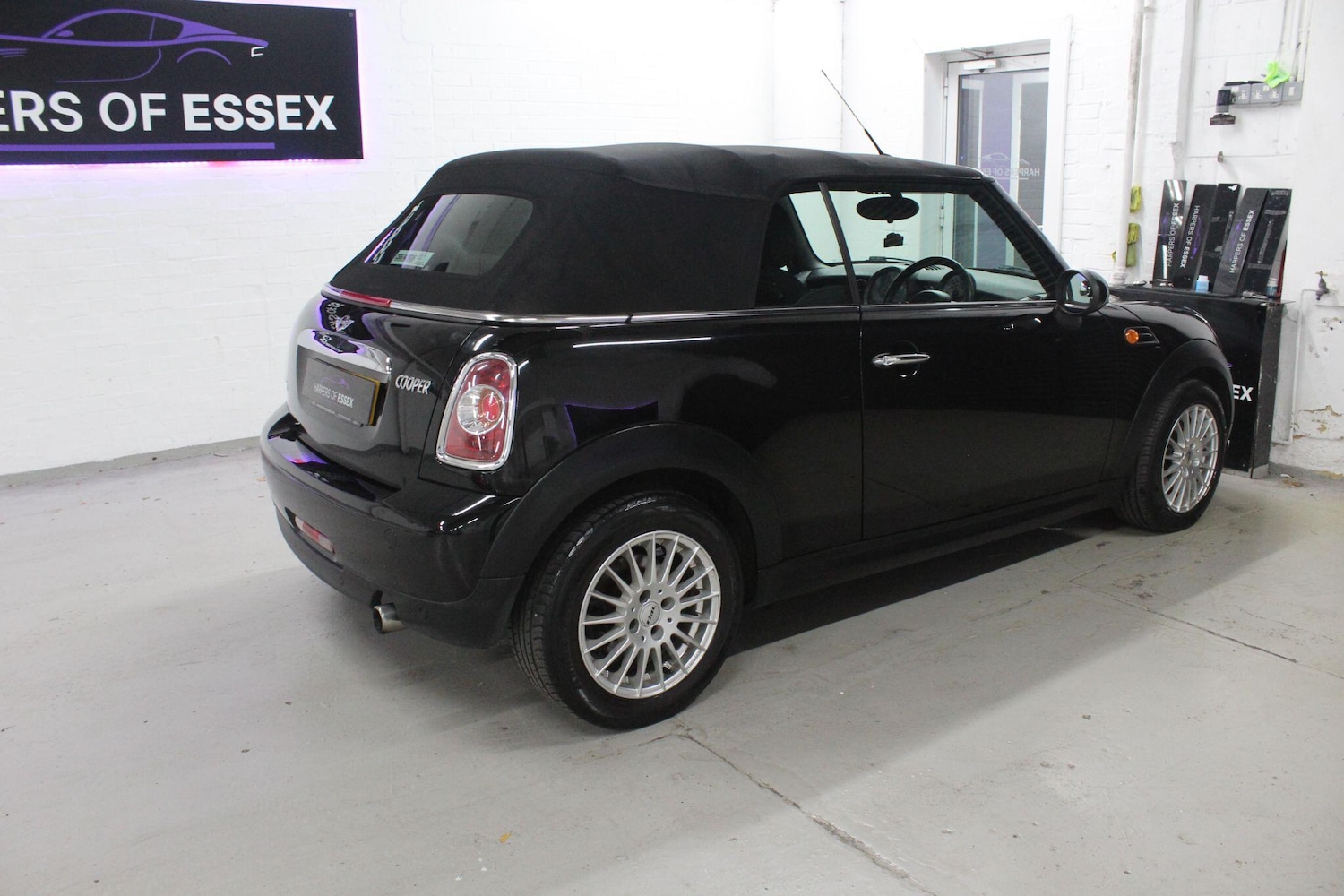 Used MINI Convertible 2014 for sale - 76059527: Photo 19