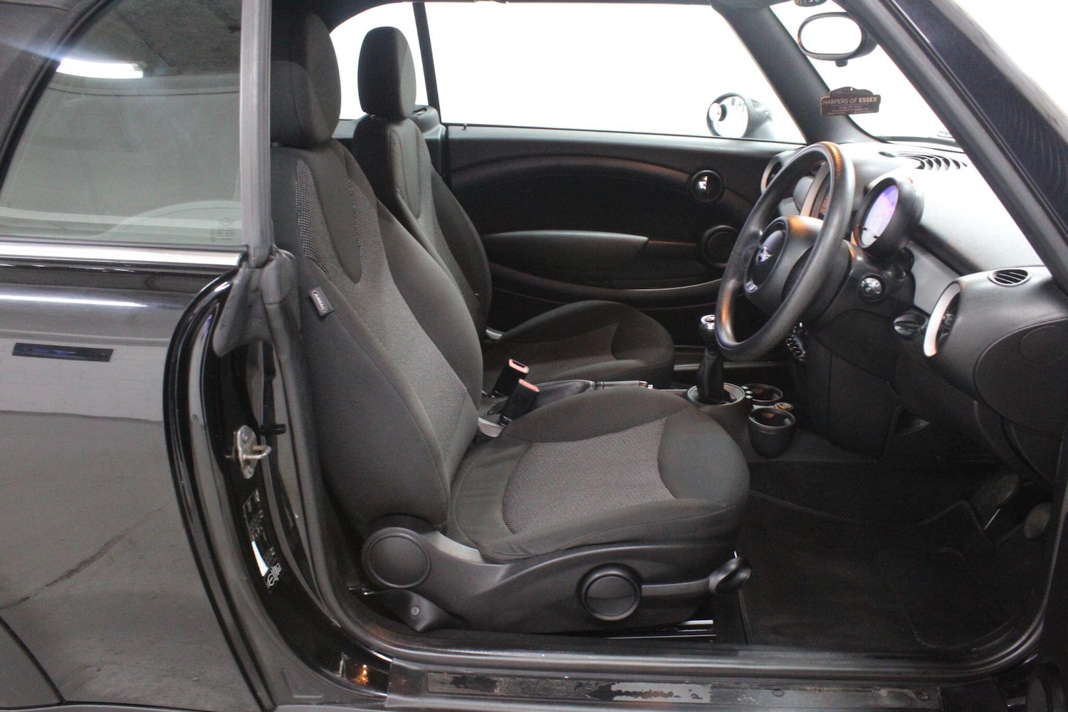 Used MINI Convertible 2014 for sale - 76059527: Photo 20