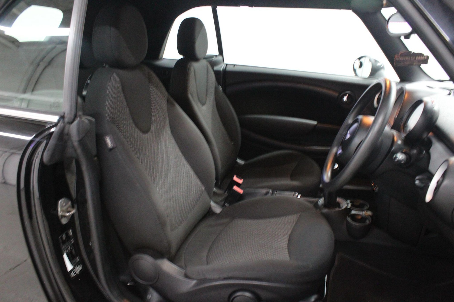 Used MINI Convertible 2014 for sale - 76059527: Photo 21