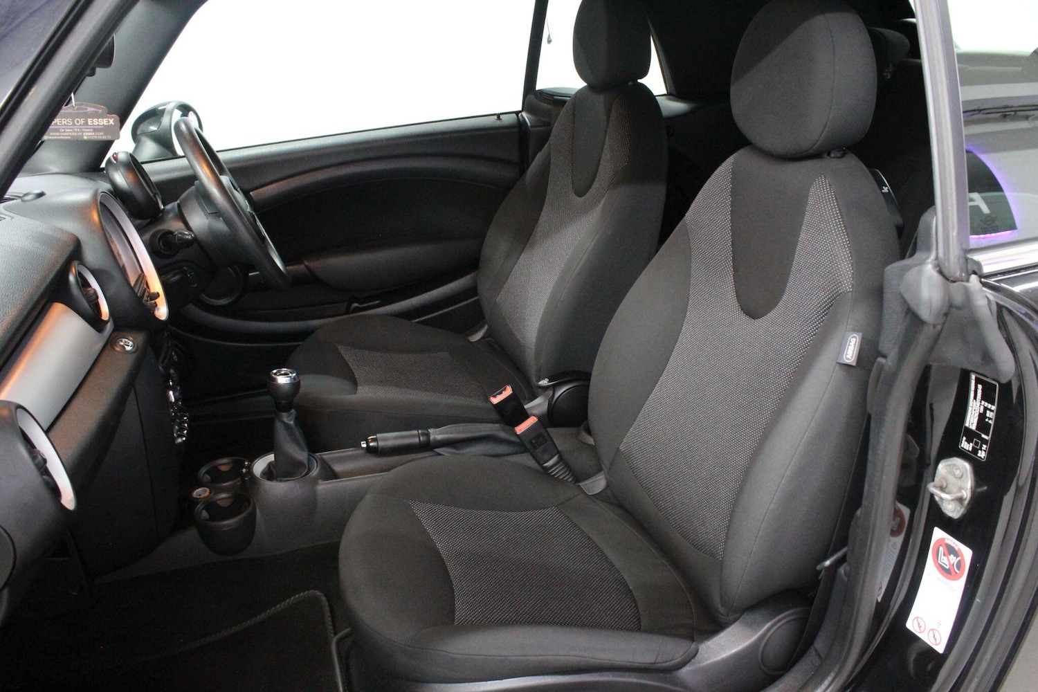 Used MINI Convertible 2014 for sale - 76059527: Photo 26