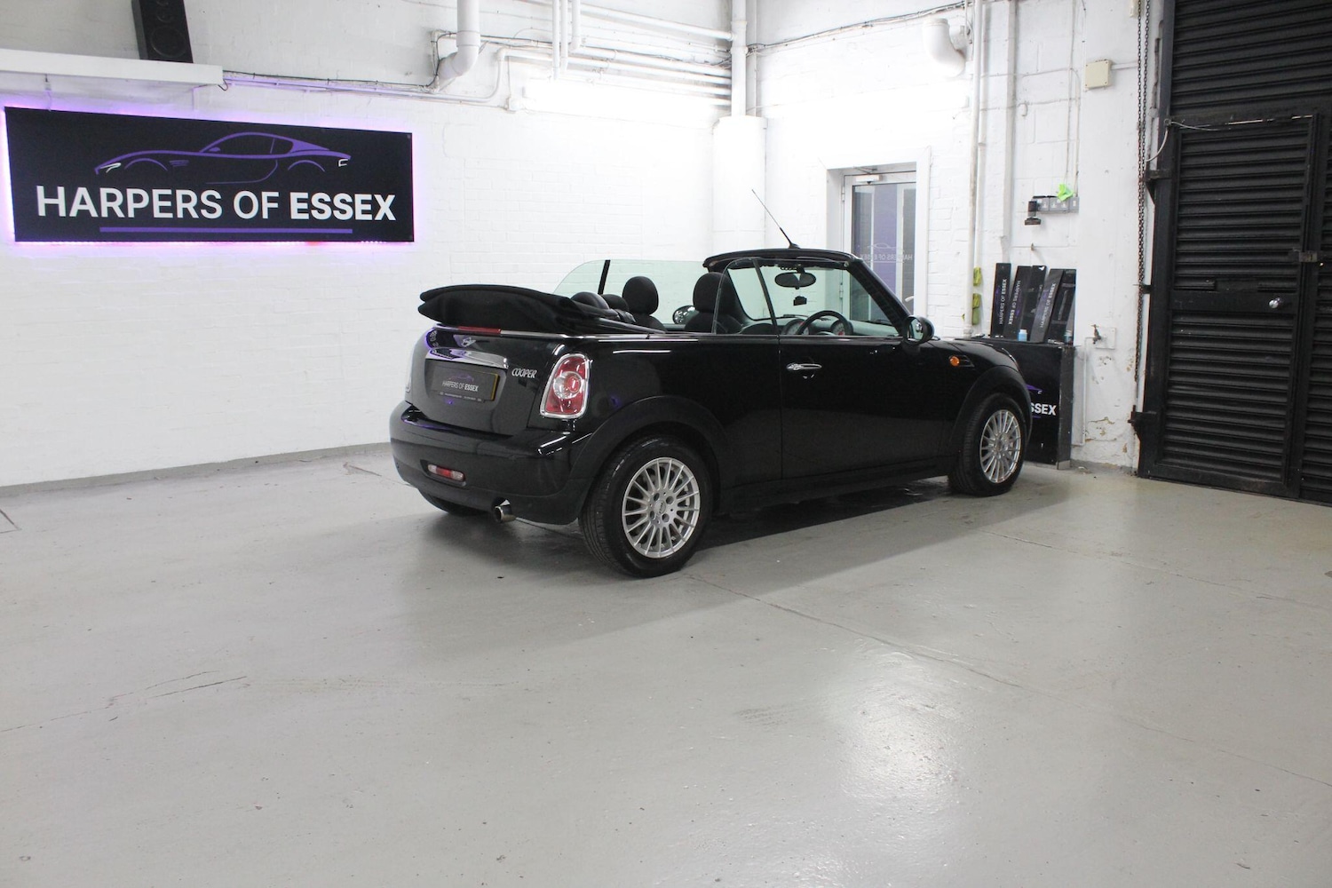 Used MINI Convertible 2014 for sale - 76059527: Photo 29