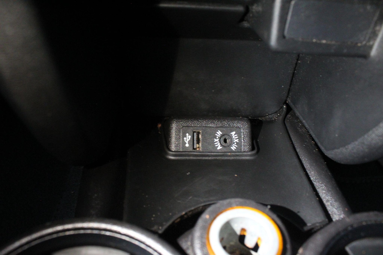 Used MINI Convertible 2014 for sale - 76059527: Photo 41